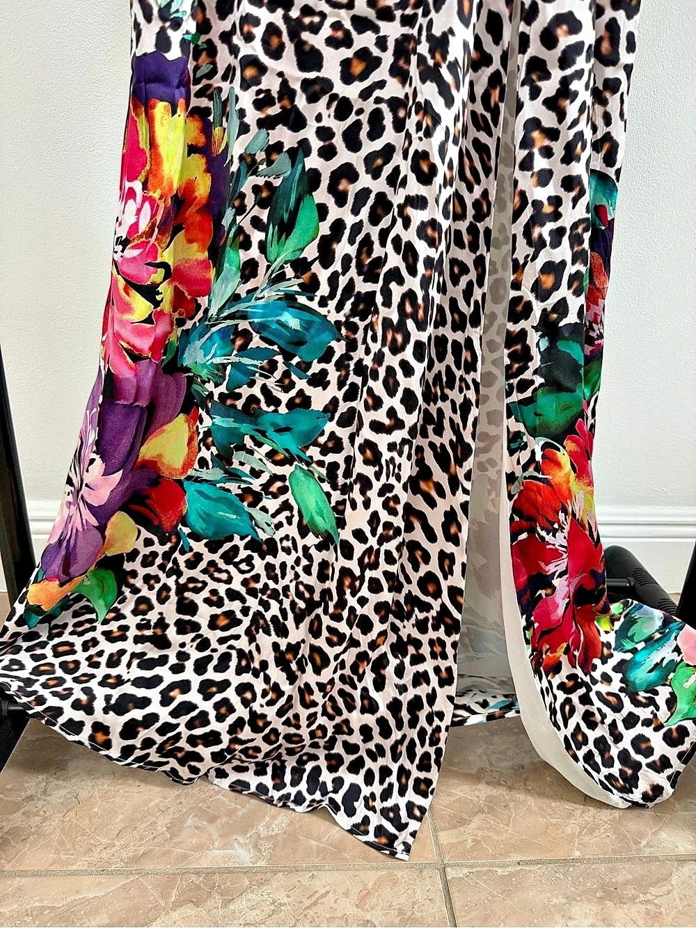 Marciano Soft Spot Dress Silk Leopard Floral Maxi Dress Size 40 NWT